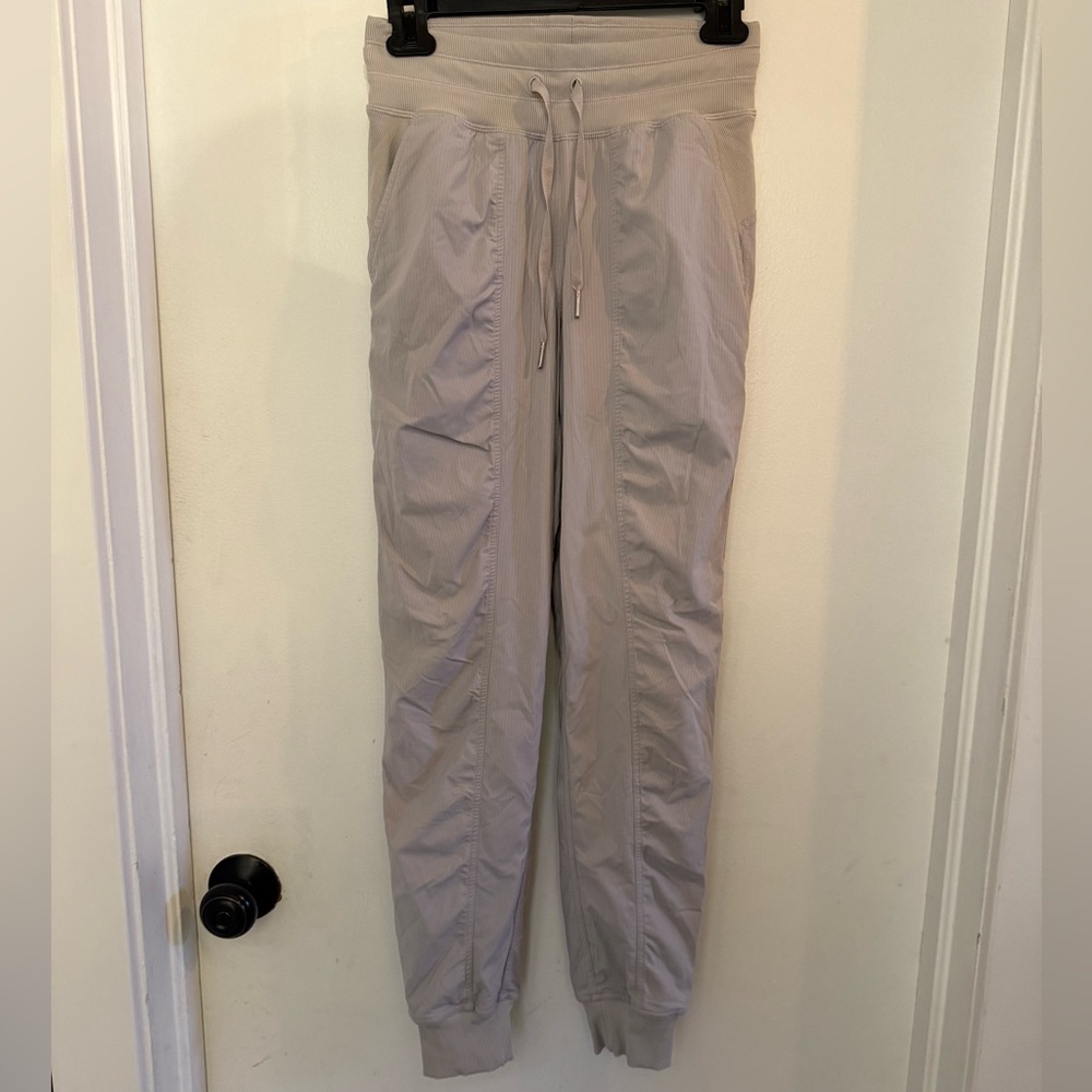lululemon dance studio jogger